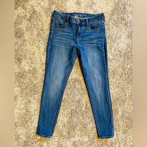 American Eagle size 10 Jegging - Next level stretch